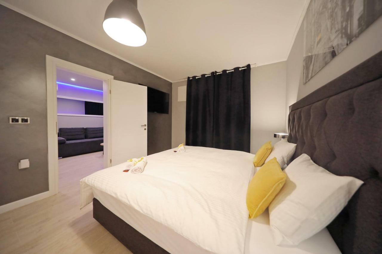 City Marine Luxury Apartments Zadar Ngoại thất bức ảnh