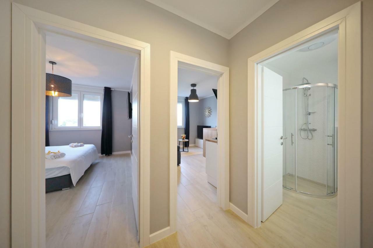 City Marine Luxury Apartments Zadar Ngoại thất bức ảnh